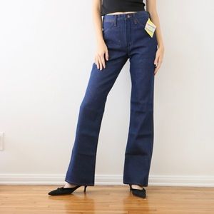 Vintage new dark wash regular fit boot jeans Wrangler jeans